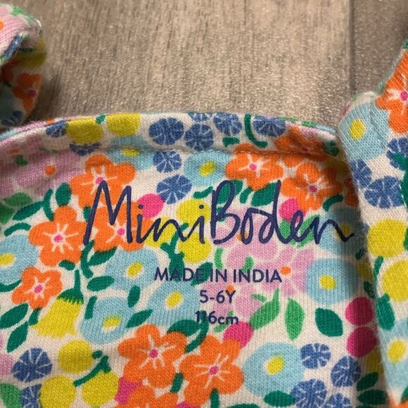 Girls Mini Boden Floral Ruffled Boho Pleated Sleeveless Dress - Picture 3 of 7